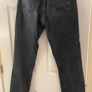 Agolde 90’ pinch waist jeans in black tea. Size 28. Excellent condition.